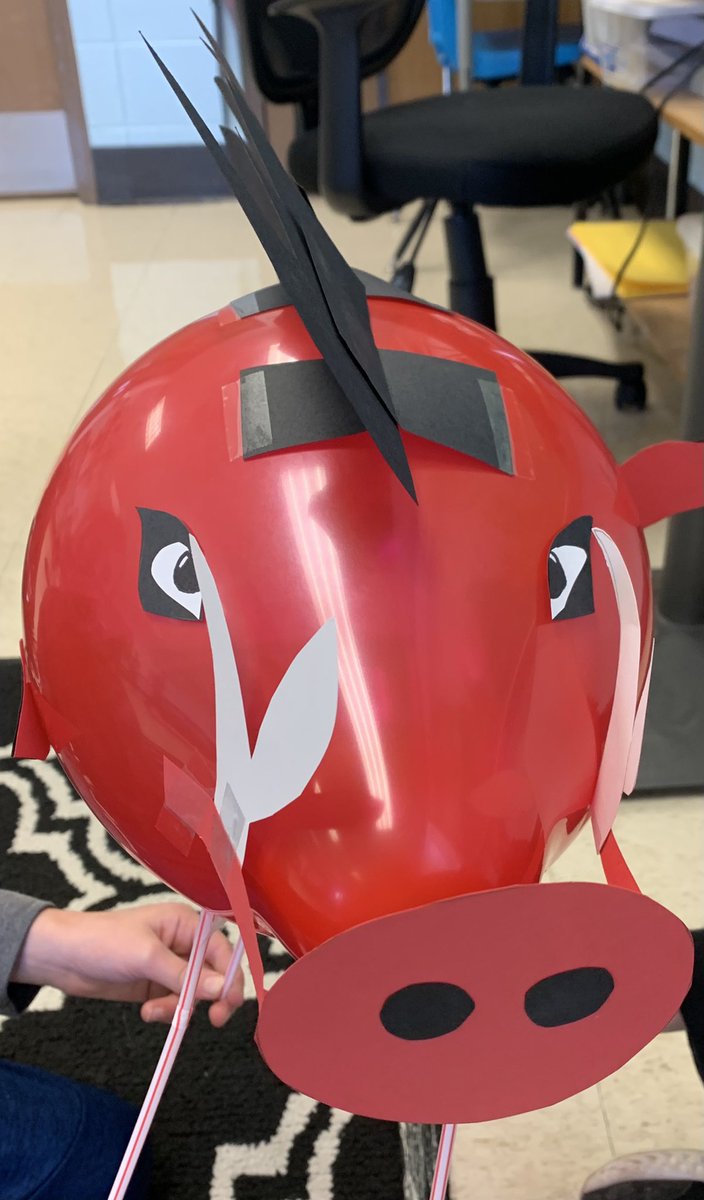 Making balloons for a stem activity after learning about the Macy’s Day Parade. My students were not shocked that I made a Razorback. #woopig  <a href="/ArkRazorbacks/">Arkansas Razorbacks 🐗</a>