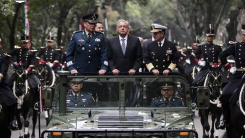 DeniseDresserG's tweet photo. Nos acaban de dar un golpe de Estado. El decretazo presidencial implica rendición del poder civil ante el poder militar. Para proteger/perpetuar su visión, AMLO institucionaliza co-gobierno con las fuerzas armadas. Y será un gobierno más opaco, más discrecional, menos democrático https://t.co/2u6U3XLPY9