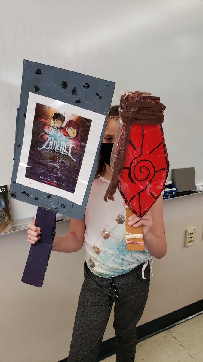 OWLS_Watch's tweet photo. @boltcity @jcaffoe My 4th gr Ss in Maine are dying to read book 9! Nine of my 17 students have devoured the series, which was just represented in our book parade! https://t.co/qpJHQtP3iF