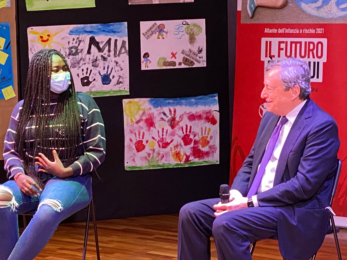 “Andrebbero creati tanti Punti Luce come questo in tutti i quartieri”. Sono orgogliosa e felice per queste parole del Presidente #Draghi in visita a uno dei nostri Punti Luce a #Roma. Un’esperienza unica anche per i ragazzi e le ragazze che oggi sono qui con noi. 
<a href="/Palazzo_Chigi/">Palazzo_Chigi</a>