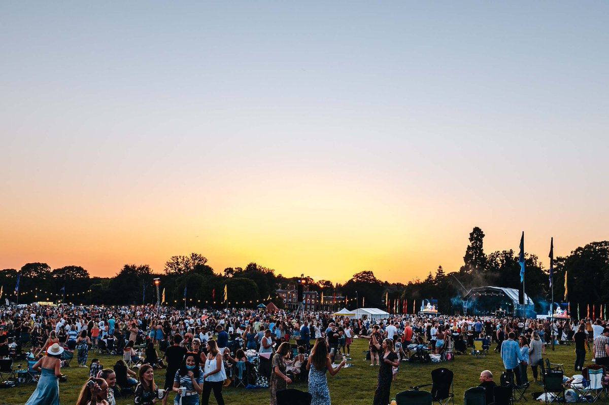 Summer skies over Weston Park… we miss you🌅🧡