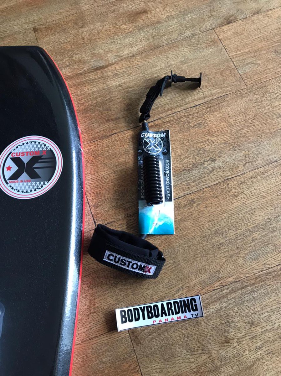 Bodyboardingpty's tweet photo. Carlos @celingg hasta #guatemala🇬🇹 ready #palawa con sus naves #customx #customxbodyboards #customxpanama de @rainsandshop
Llévate el tuyo esta #navidadbodyboard pídelo a #santaloco con #enviogratis #freeshipping✈️🌍 #enviogratismundial #fretegratis al #whatsapp📲 +507 6780-9223 https://t.co/wcaoyoBAJC