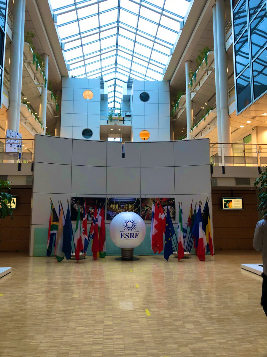 carmencavallo86's tweet image. Let the beam time starts! 
Exited for not being in remote anymore 😍

Thanks @cv_villevieille for your help and support! I will try to come and visit you during my stay! 

@esrfsynchrotron @BatteryNafuma @nafumauio #batteries #operando #exafs #xray #pdf 🔋🇳🇴🇨🇭🇫🇷🥳