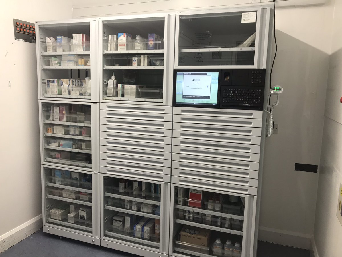 EDCHFT1's tweet image. Great team effort today @EDCHFT1 @CHFTNHS @CHSolutionsIMF @thisnhs #scanforsafety #teamwork @Omnicell_UK