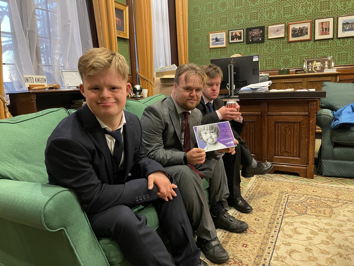 NDSPolicyGroup's tweet photo. What a great day for ⁦@NDSPolicyGroup⁩ founding member ⁦@fionnathan⁩, Freddie &amp; Max representing their community at Parliament today. Pictured here in ⁦@LiamFox⁩ office before the #DownSyndromeBill event for MPs today @ Portcullis House. Thank you 2 all who came https://t.co/xf3T0AICnn