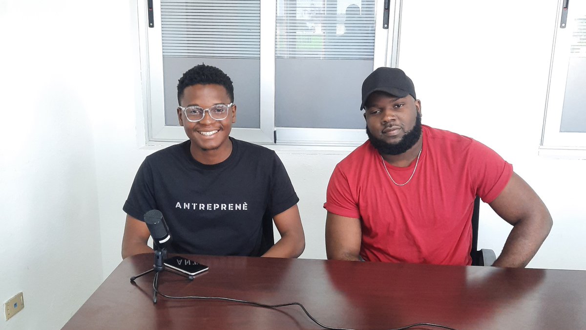 Sveurr's tweet photo. Dans la Rubrique #tikozesoufelajan, de @icplustv nous avons reçu cette semaine @_GreggyOfficial  qui nous a parlé du metier d'influencer sur les réseaux sociaux en Haïti 🇭🇹. https://t.co/92FNIm3uRU