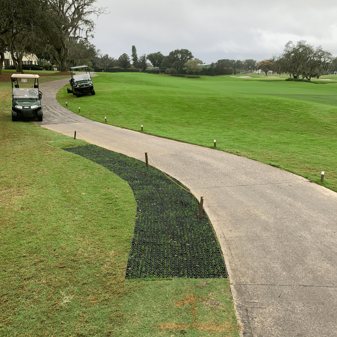 Traqmatz's tweet photo. Great install photos from #BayHill of the Traqmatz on Bermuda Grass! Pictured are the mats after just 1 week. Connect with our team today for your solution to traffic wear.

#Traqmatz #EliminateWearPaths #TransformCartPaths #BayHillFlorida https://t.co/pys42GjAmP