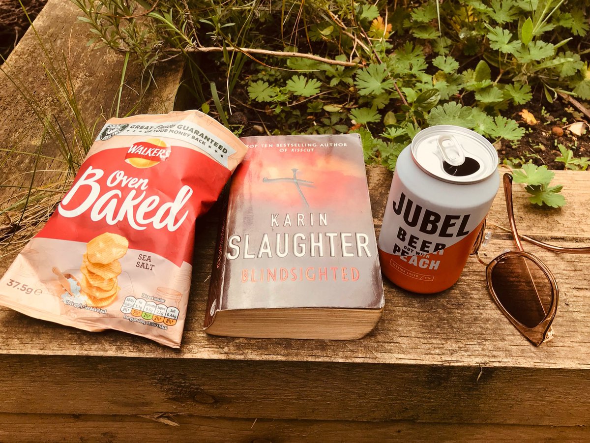 booksandwine76's tweet photo. Back to the start! This is @SlaughterKarin’s debut novel, introducing ME Sara Linton, stumbling across horrific ritual killings in a small Georgian town. One of the queens of this genre: page-turningly tense, scary and gripping #Blindsighted https://t.co/ONweqyNXC0