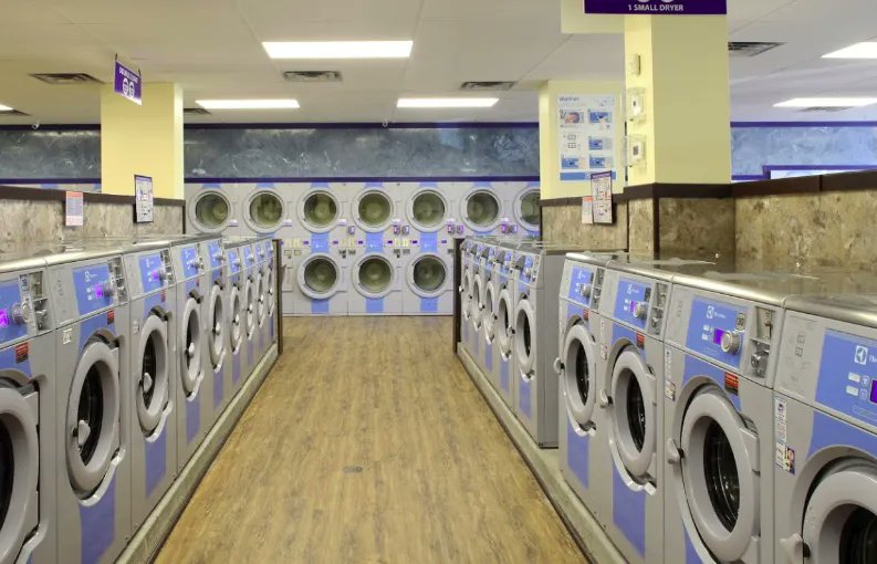 Spring_Clean_CO's tweet photo. It's Tuesday here at Spring Clean and that means
FREE SOAP! (until 5pm)
Choose between:
Arm&amp;Hammer or All Free and Clear
#washing #laundry #laundryday #laundrytime #washdryfold #washanddry #soap #laundryservice #selfserve #selfservelaundry #Colorado #coloradosprings #freesoap https://t.co/GAcrbLoNFu