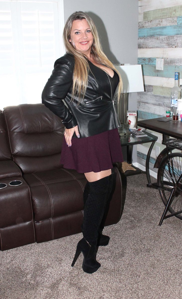 Naughty Alaya-$6.99 ONLYFANS Special discount on Twitter: "Thank you so