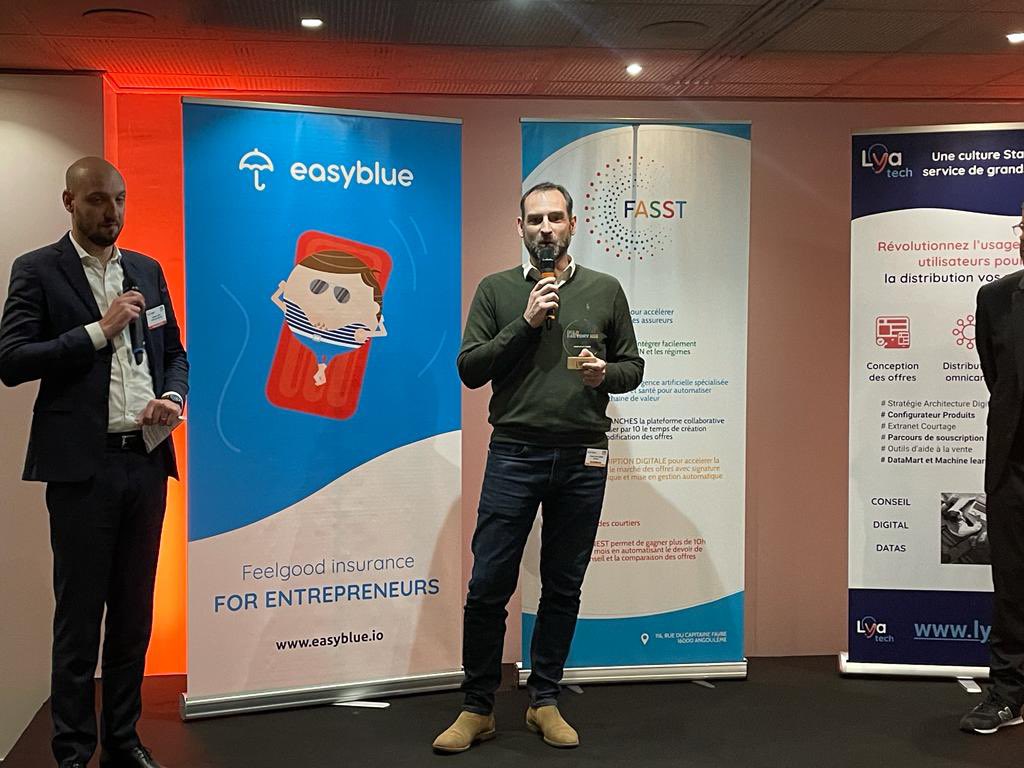 EvenementsARGUS's tweet image. #ArgusFactory - La start-up élue pépite assurtech de l’année par les congressistes est #Easyblue ! Félicitations 👏🏼🏆