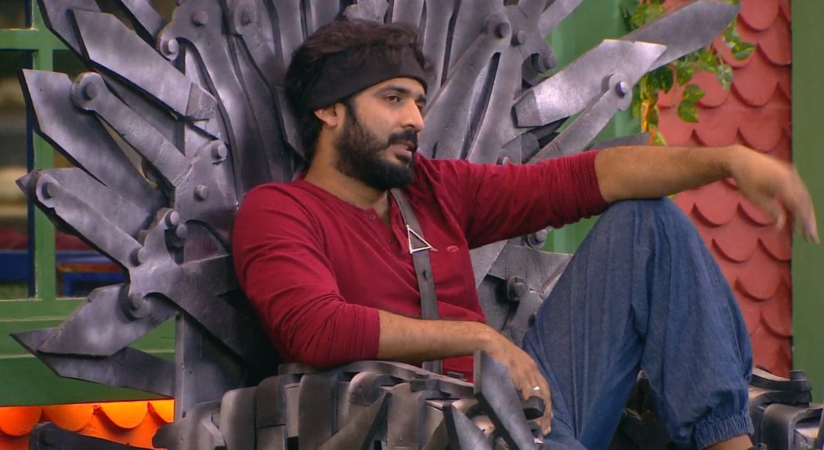 anchorravi_offl's tweet photo. Eyy Bidda idhi Naa adda 😎

Ravi kummings with his decision making 🤘

#VoteForAnchorRavi 

Please give 10 missed calls to 8886658219
&amp;
Please install &amp; login to Disney + hotstar, search for Bigg Boss Telugu &amp; Cast your 10 votes daily for RAVI

#BiggBossTelugu5 #AnchorRavi #Ravi https://t.co/tOai31aYkl