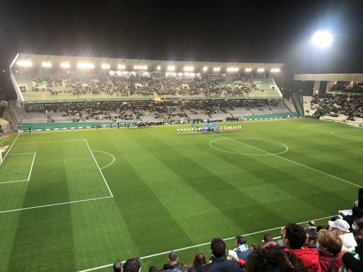 Futbolduhej's tweet photo. Hoy la copa se queda en casa @CordobaCF_ofi  #CCFGuijuelo https://t.co/u5J18WWjzd