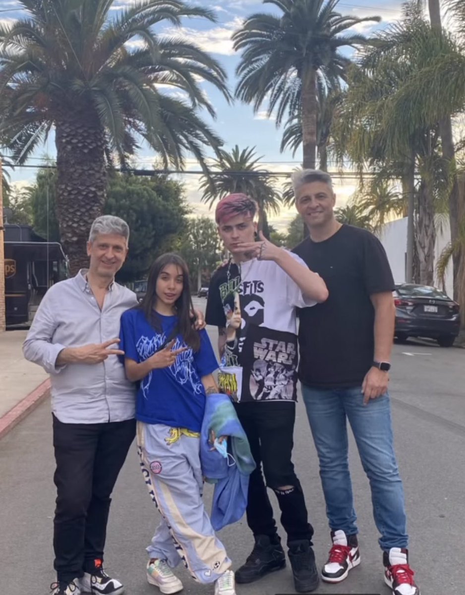 mbecerramex's tweet photo. 📸 Maria Becerra junto a LIT Killah en California 

— josemlevy vía Instagram Historias https://t.co/P6VxX32Z87