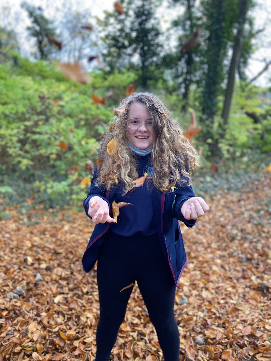 OIC_Sports's tweet photo. Forest Fun 🙌🏻🍁🍂🌳🍂🍁. We are so lucky to have beautiful grounds @OIntegrated #nature #wellbeing #forest #AutumnFalls #outdoors #PE https://t.co/tCgoXrKzWs