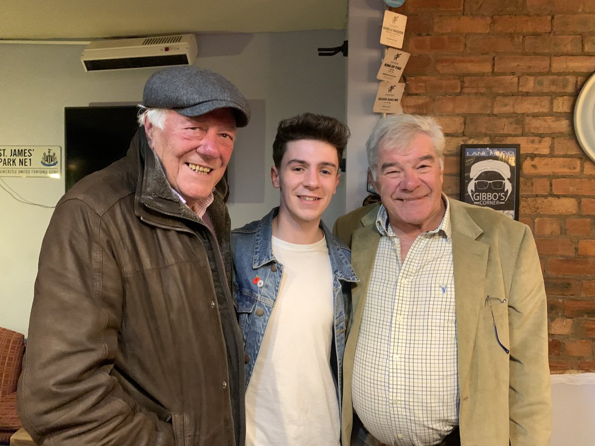 danielwales023's tweet photo. Pleasure to chat Supermac &amp; Gibbo tonight - many thanks to @ADMusgrove! Remember you can see all of us at the Springwell Social Club on the 14th of December at the Springwell Social Club for a talk-in! #NUFC https://t.co/TU1wRVImms