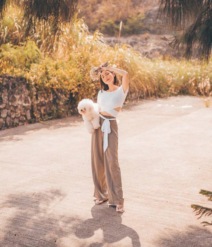 Cindytt66's tweet image. Playing outside with my four feet baby 🐕❤️😘