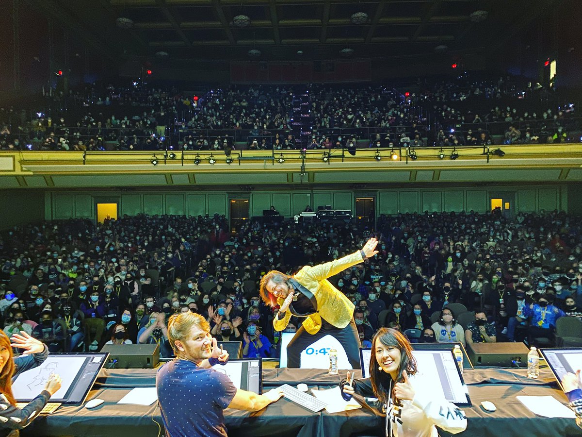 My boy <a href="/egoraptor/">Arin Hanson</a> dabs the hardest. Thanks for a fun night #Cincinnati!