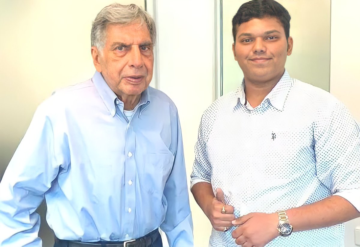 GAURAVDESALE17's tweet photo. The man who's changing pharmaceutical industry, The Robin Hood of the Pharma world
@arjundeshpande4
#pharmaking #arjundeshpade #genericaadhaar https://t.co/xhEs3u71zd