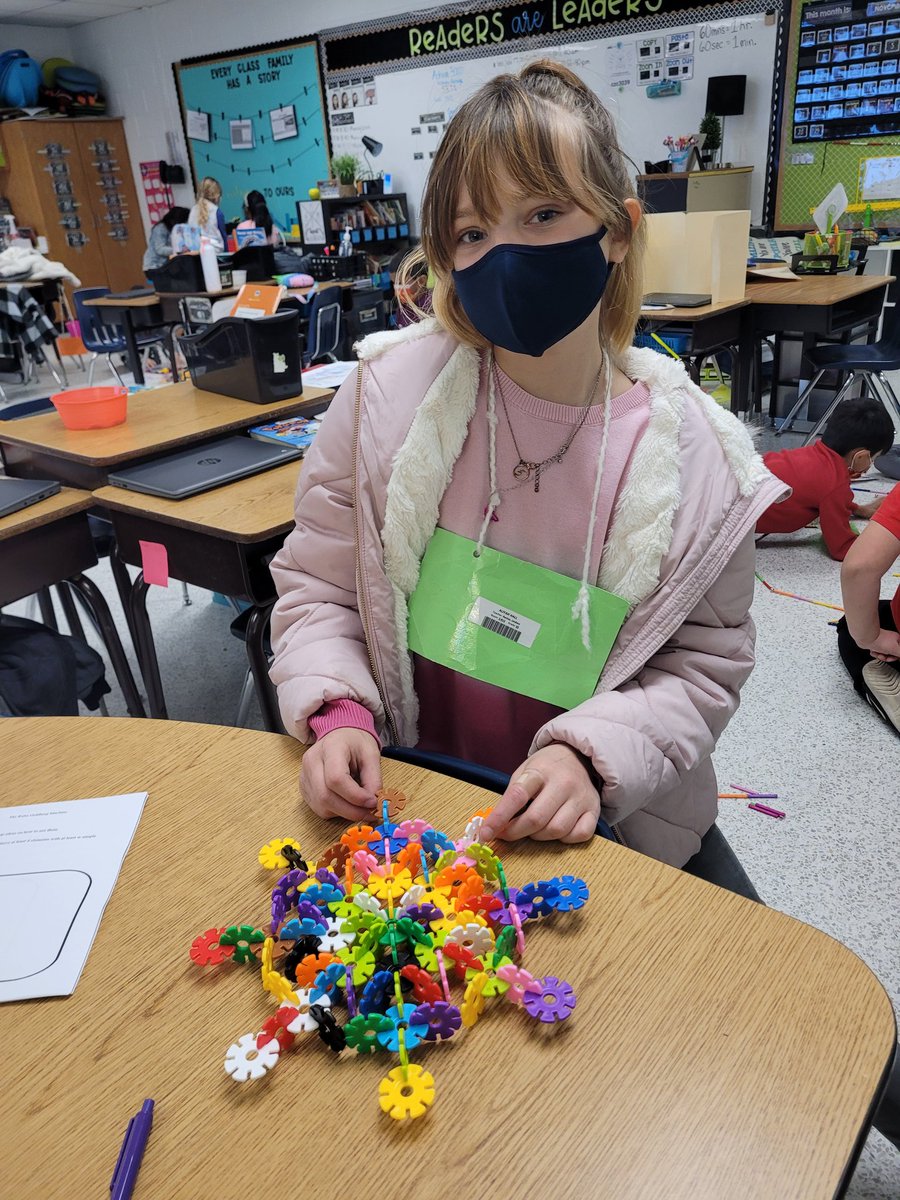 Lindsey Recine tweet media