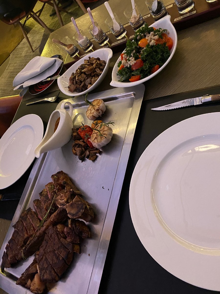 MooshyMac's tweet photo. Dinner today https://t.co/G9Ixf7SCso