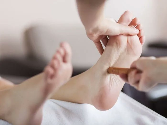 NCReflexologist's tweet photo. You know what would make us very #thankful? Something like #HB911 or #HB434 making it onto the law books in NC, which would protect our professional autonomy and also help keep unqualified persons from claiming to practice #reflexology. #ncpol https://t.co/P1Loe2q1Ol