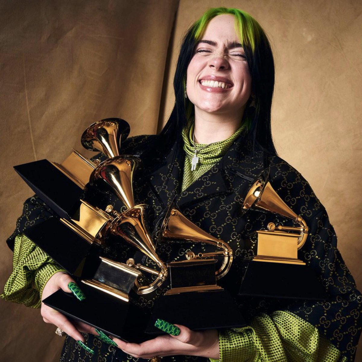 eilishdata's tweet photo. .@BillieEilish is officially a 17x #GRAMMYs nominee. https://t.co/TKoON24YpB