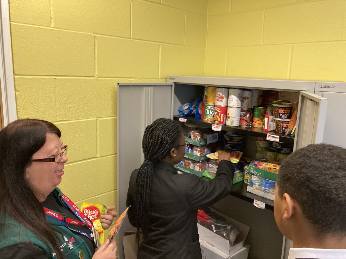 Grassroot_Comm's tweet photo. The amazing youth led - South Feast Pantry is getting closer to lift off 🚀 

Please get in touch with @Bristol_BLC if you can donate any food or hygiene products?

Young people are the solution, not the problem ✊🏻❤️👏🏿
#iwillweek21 #socialaction #youthwork #foodpoverty #change https://t.co/bJRZjM5fVo