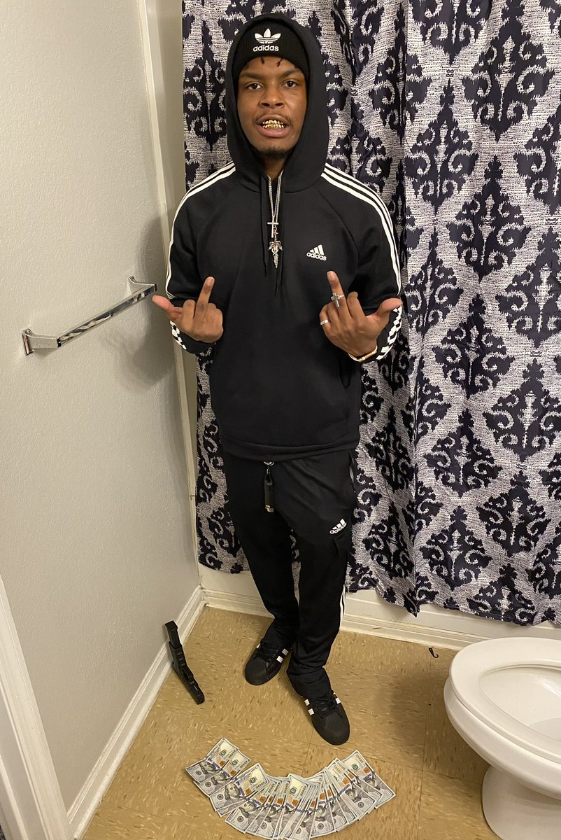 IamJavon1's tweet photo. Niccas Hating Need To Stop Det π« , Iβm Deep In Da Water π No Loch Ness , I Just Leveled π Told Em Watch Dis !! π° #FTH #GG #LLMoto #LLDude #LLM #LLQ π₯·π½π¦π https://t.co/Oz4YSGdwWR