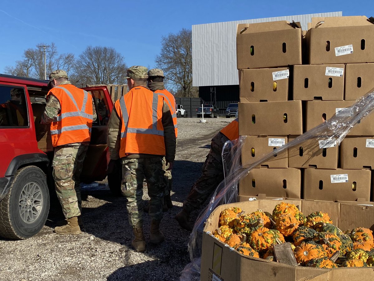 HAPPENING NOW: The Foodbank is hosting a Thanksgiving food distribution at The Dixie Twin Drive-In from now until 3 PM. <a href="/thefoodbankinc/">The Foodbank, Inc.</a> <a href="/WDTN/">WDTN</a>
