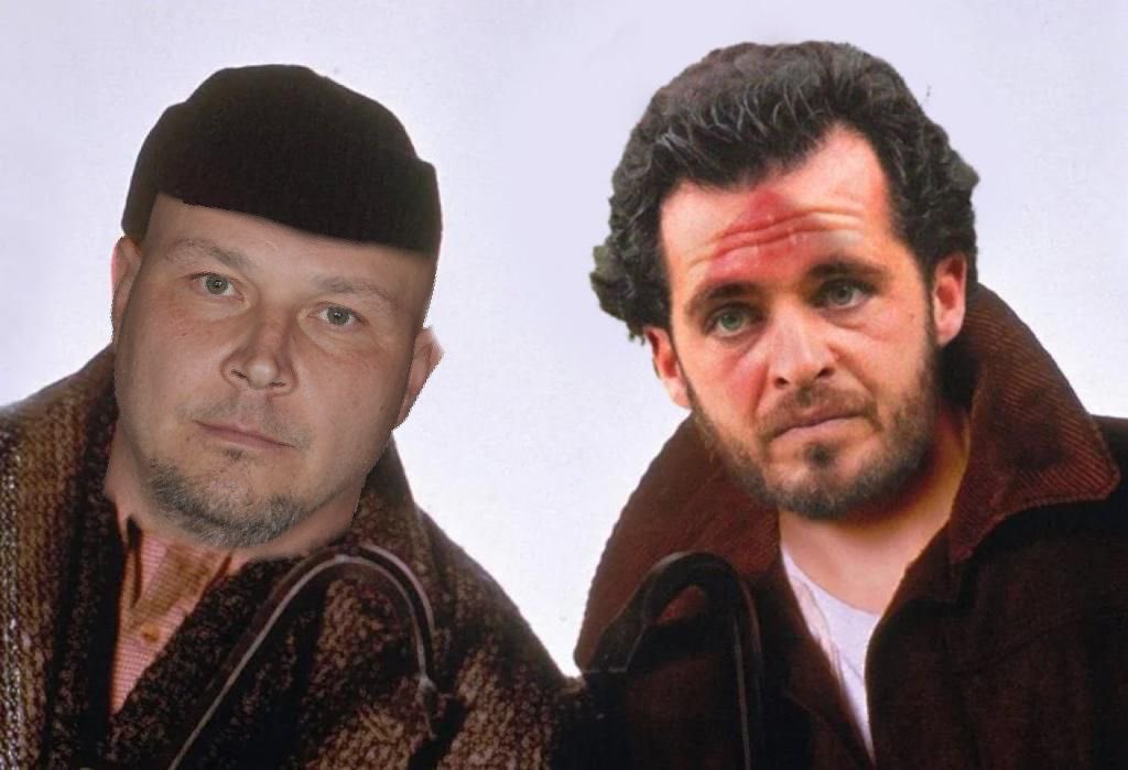 1_fan4's tweet photo. Wanted: The Wet Bandits https://t.co/ymxfNe6Ltt