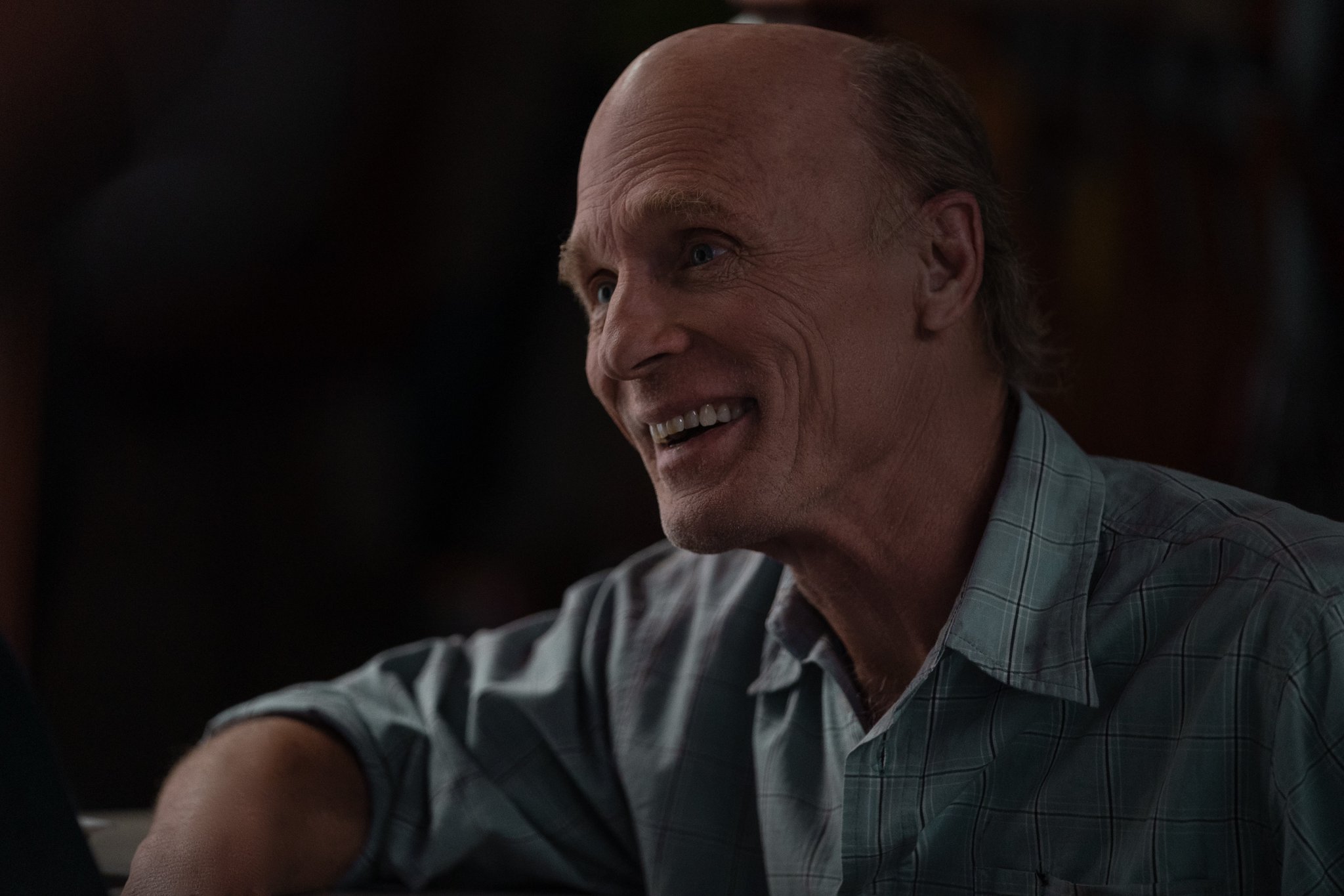 Happy Birthday to Ed Harris! 

He is as magnetic as ever in his portrayal of Lyle in 
