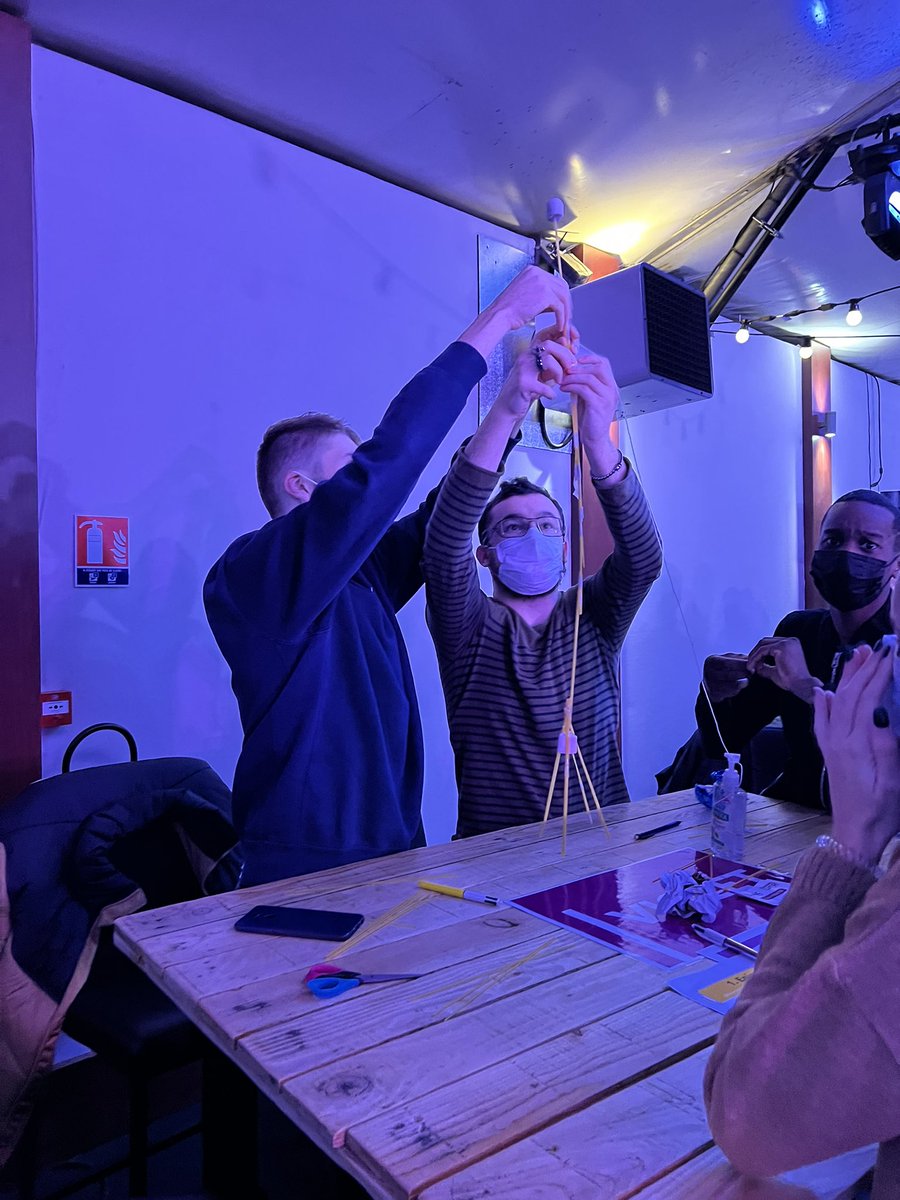 limogescsp's tweet photo. 🏆 Challenge J’innoveenvrai 
En partenariat avec l’Association Limousiné des Challenges, les étudiants ont pu plancher sur la problématique du club qui était : « Comment rendre Beaublanc plus éco-citoyen et éco-responsable les soirs de match ? ». https://t.co/fKStb0lhbD