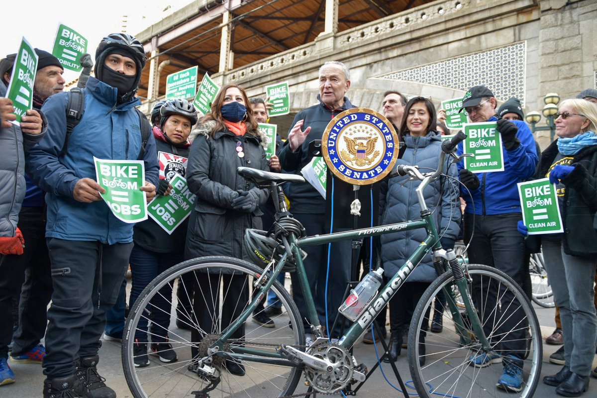 It’s a #BikeBoom!

New York City is poised to land tens of millions in federal funds from our infrastructure bill to expand our biking infrastructure to help with bike lanes and jobs and climate and equality.