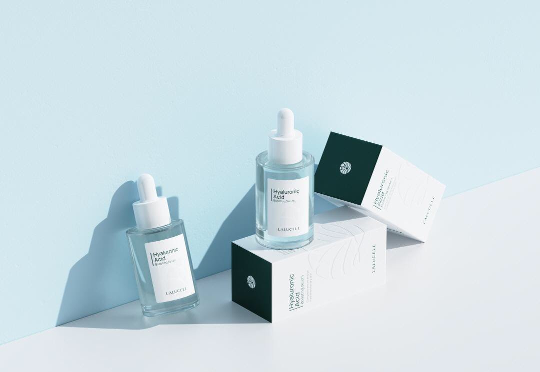 VMarci7's tweet photo. In 72 hours, what's the new product of the day that I will experience? #lalucell #kcosmetics #amazonproducts https://t.co/pwmubxOJ38 https://t.co/3oFRiM7sQF
