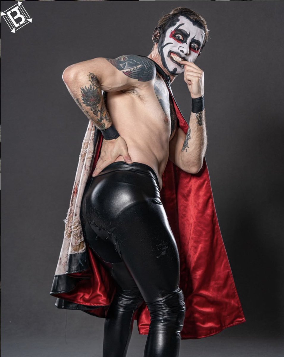 No beekeeper, only Danhausen.