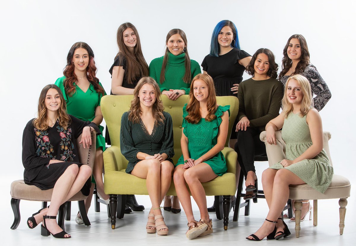 With new council installations occurring past Sunday, we want to thank our 2020-2021 council for an outstanding term! These ladies each put their absolute all into their positions to make our Gamma Xi shine. Congratulations on a successful year, ladies! AOT 💚🤍 #kappadelta