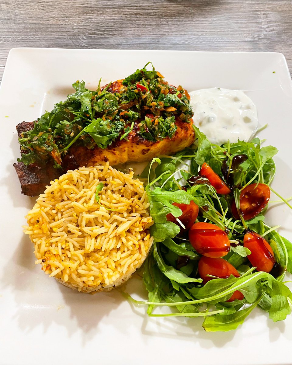VConway85's tweet photo. The cooking stuff has been unpacked! Fresh cooking has resumed! An old favourite tonight…crying tiger salmon with lime and coconut rice 🤤 @DearneSenco @AAnt26 @JamesAnnetts2 @DeputyPeake  I know you’ve missed the updates 🤣 #cooking #cheffing #masterchefwannabe #eatfresh https://t.co/DILKJgW6Rg