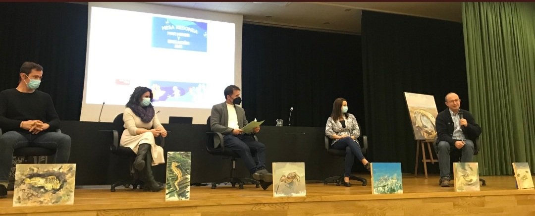 barbara_622's tweet photo. Un final trágico, para un comienzo aún más difícil.
"Si el Mar Menor muere, morimos con él" 
#SOSMarMenor #educaopina 
@javier_ballesta @jaortegagarcia https://t.co/eYMRRRi5rE