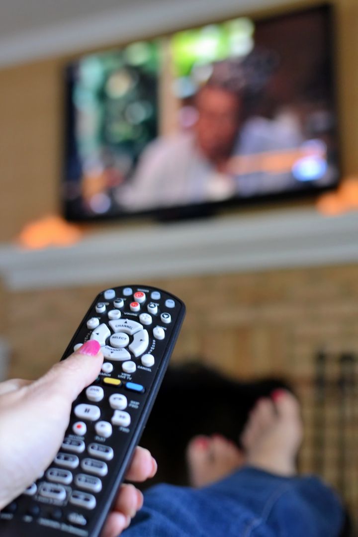 FrugalRules's tweet image. Do you feel frustrated by the fees you’re paying for cable? Take our Kill Cable Course to start streaming tv and save hundreds each year. @FrugalRules frugalrules.com/kill-cable-cou… #cutthecord #streamtv #savehundreds #savemoney #savemoneyontv #tvstreaming #watchtv #streamingproviders