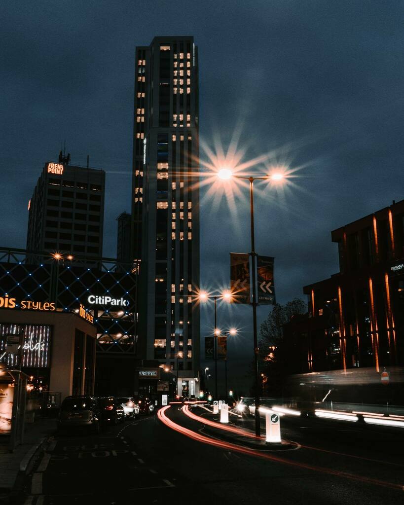 itschrisbanks's tweet photo. Light trails and high rise buildings
·
·
·
·
#lightroom #cityscape #lighttrails #longexposure #photography #cityscapes #longexposure_shots #lightroompresets #cityscapesnyc #nightphotography #longexposurephotography #lightroommobile #cityscapephotography #lighttrailsphotograp… https://t.co/gAthANXejU