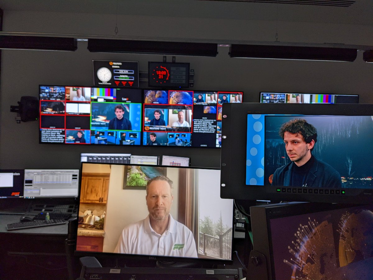 HeyAaronJames's tweet photo. In the gallery preparing for #reutersnext. Interesting session with @flockfreight on the future of supply chain. Expert knowledge from Oren Zaslansky and expert curation and moderation by Nicholas Stylianou. Pick up your free event pass today: https://t.co/sBhvENCe6a #SupplyChain https://t.co/KGlcVGKzDk