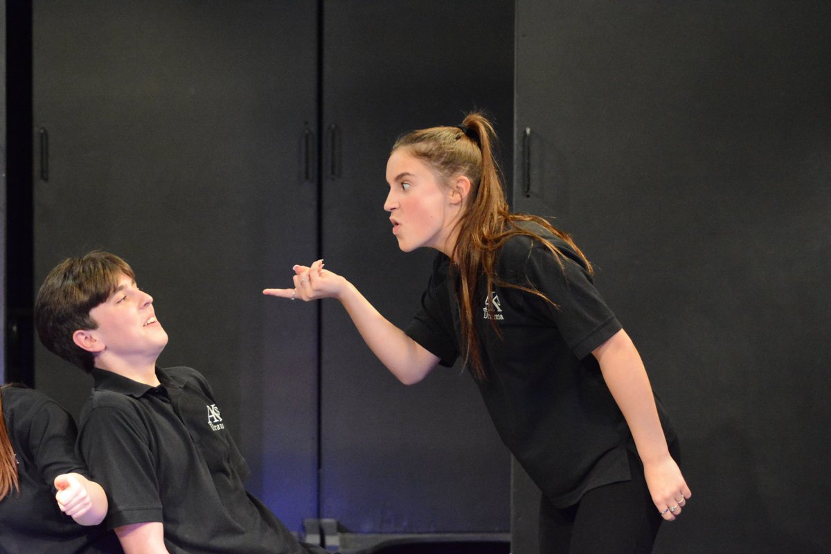 AKS Drama tweet media