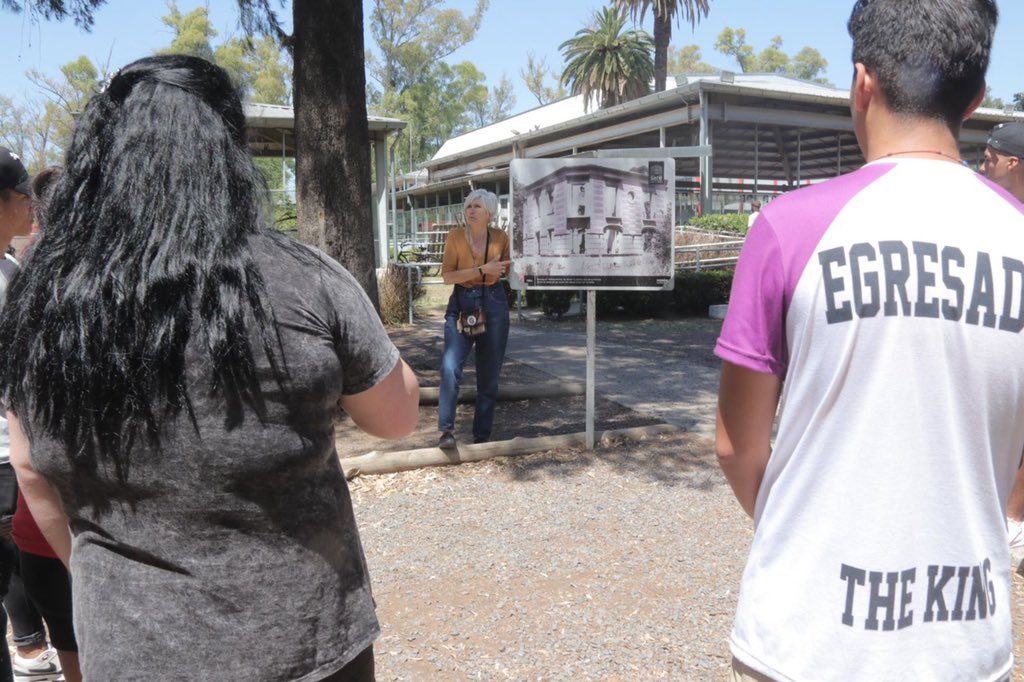 ☀️🤝 Continúan las recorridas presenciales por El Espacio Mansión Seré (EMS) y el Espacio por la Memoria de los Pueblos Originarios (EMPO).

👉🏻 Cada vez más estudiantes visitan estos espacios que les permiten recorrer nuestra historia y construir memoria. 🤍

#MunicipioDeMorón