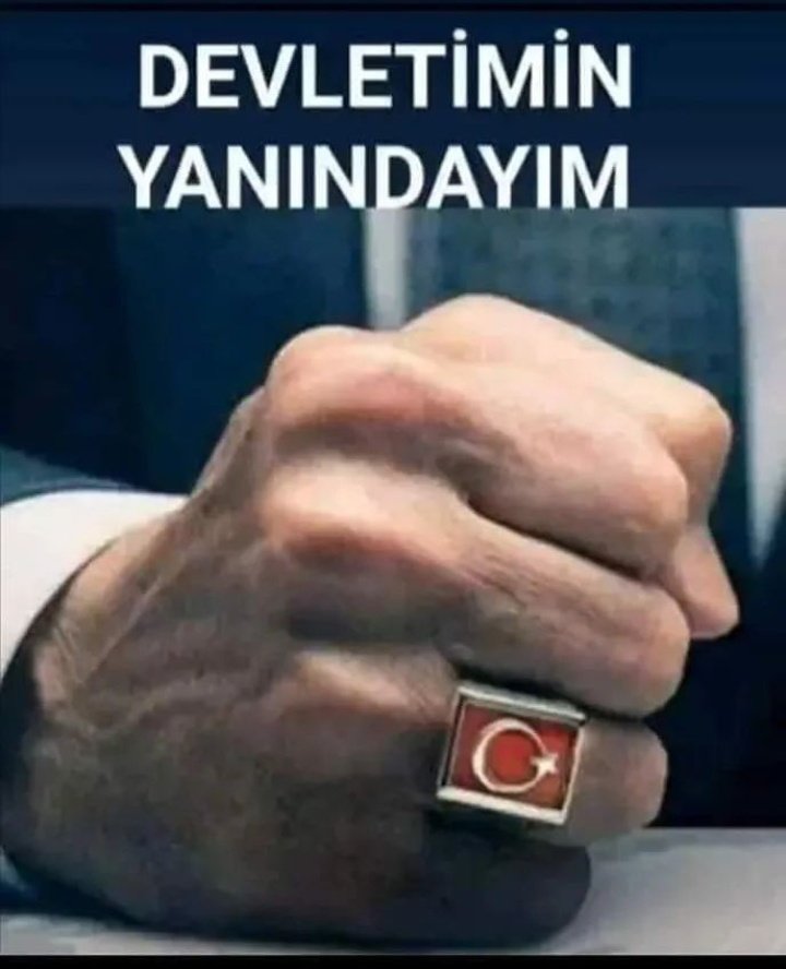 Her türlü iç dış güce karşı #DevletiminYanındayım Ülkemize ve milletimize oynanmak istenen oyunların farkındayız ve gene #ErdoğanınYanındayız