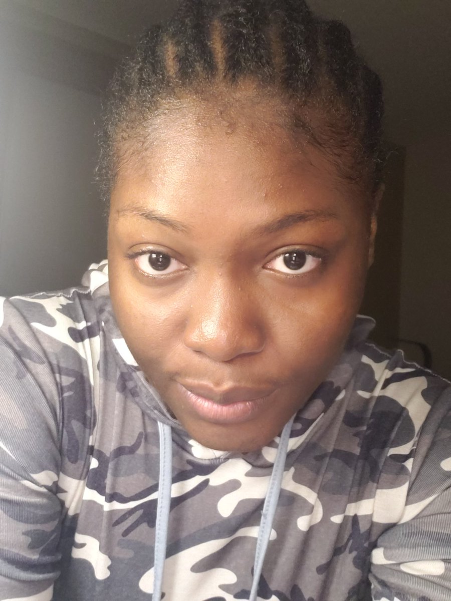 kalu_oge's tweet photo. Lol, behind the makeup and the wigs is a corn-rowed geh (cornrows made by me😊)...hope your day is going great?
#thisismyrealface
#nomakeuppic
#edgesarestillgoingstrong
#okayimdonewiththecaptions https://t.co/gj06g3iTpO