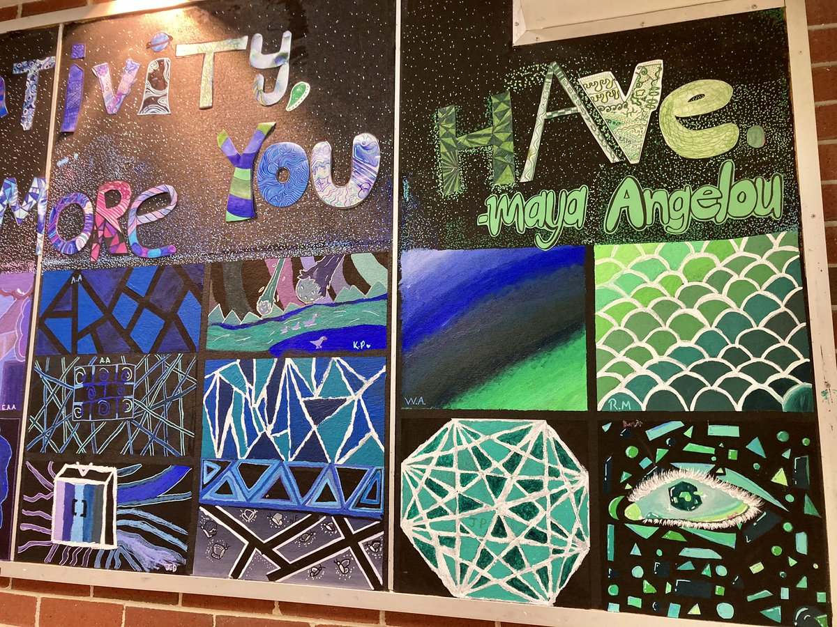 Art_with_MsG's tweet image. Our Advanced 8th grade class finished up their mural this week outside of the Learning Commons! #TeamKidsFirst #CreativityatCarroll #MiddleSchoolArt
