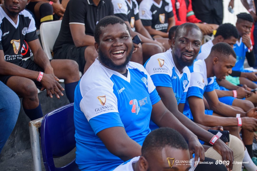 TheSociaLiga's tweet photo. As seen through the lens…
Faces from last Saturday’s #5ves.
Recognize any one? Go ahead and tag them!
#GuinnessSociaLiga5ves #PeopleOfSociaLiga https://t.co/LhigNQpann