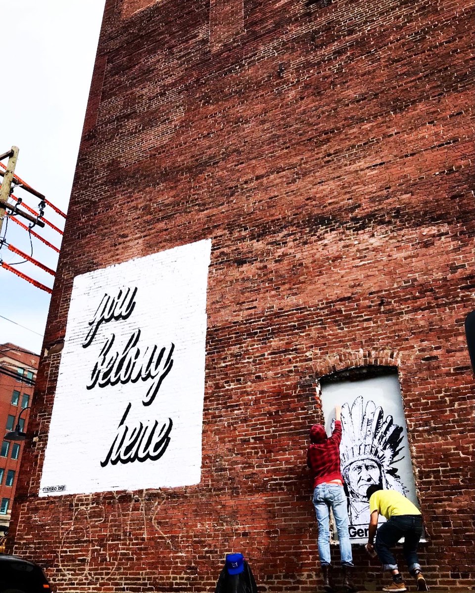 TheJesGamble's tweet photo. ⚜️Created by hand Indigenous American Leaders #wheatpaste portraits by #underground #StreetArt collective Ars Muralis installed under the Nero One #mural #phillystreetart ⚜️
#photos Yours Truly : @TheJesGamble https://t.co/E1rcLsWVPJ