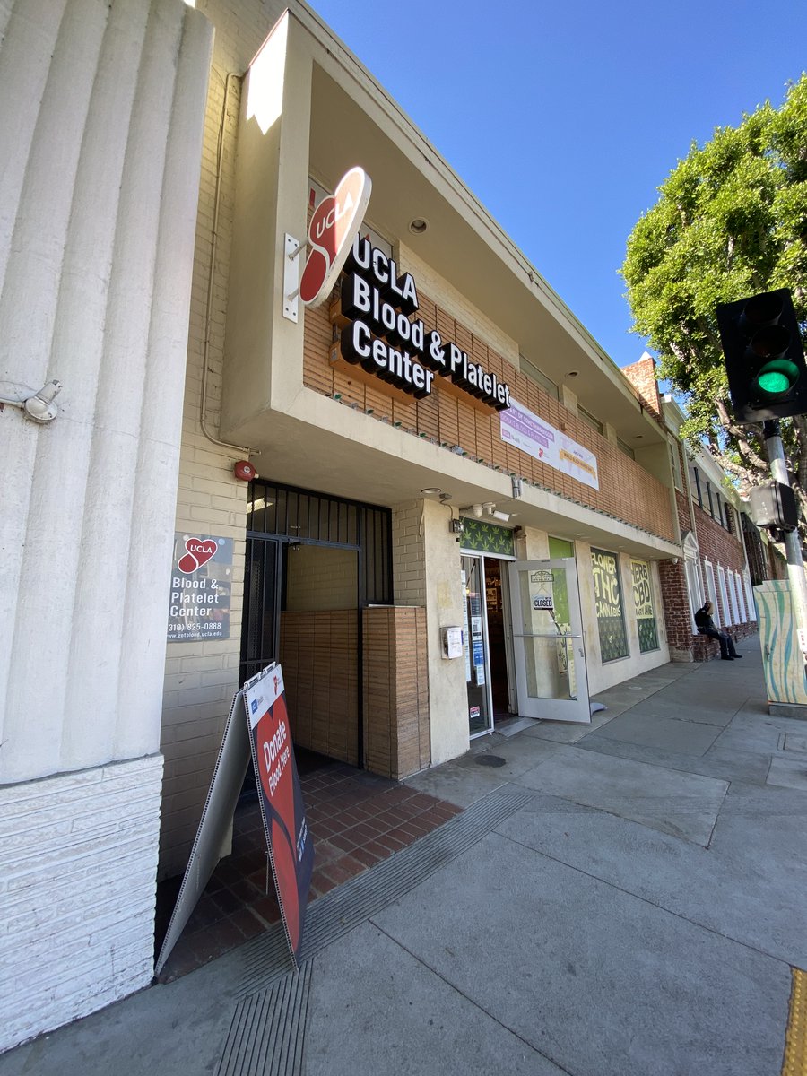 DonateBloodUCLA's tweet photo. Happy Tuesday! It's a beautiful day here in Los Angeles, did you know we have two locations?
(left) Gayley
(right) Ackerman, right in the heart of campus!
#UCLABPC #donateblood #donatetoday #savelives #uclabloodandplateletcenter https://t.co/9PBr2Hdar4